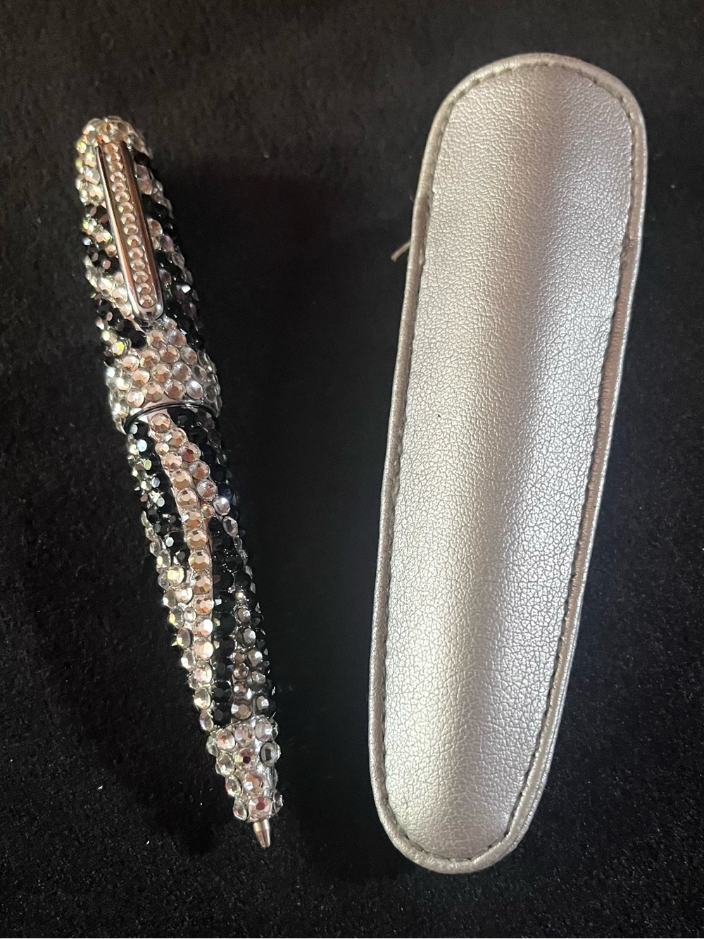 Rhinestone BLingeedCovered Pen Set